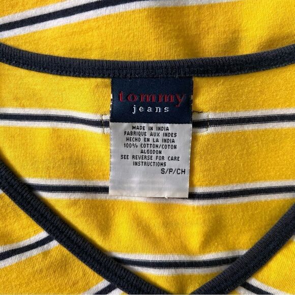 Vintage Tommy Hilfiger Tommy Jeans Yellow Striped T-Shirt - Picture 6 of 7